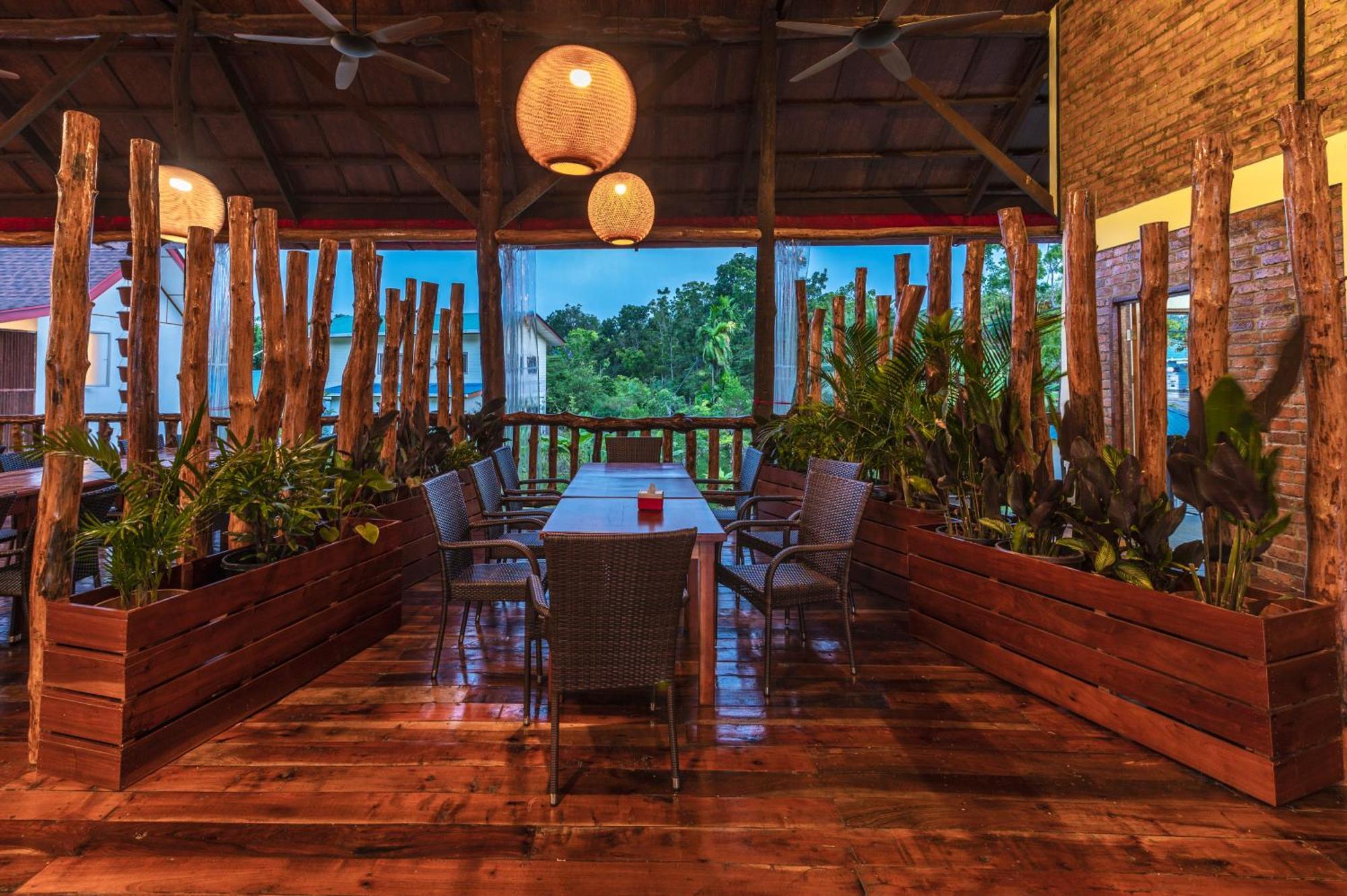 Borneo Sepilok Rainforest Resort 外观 照片
