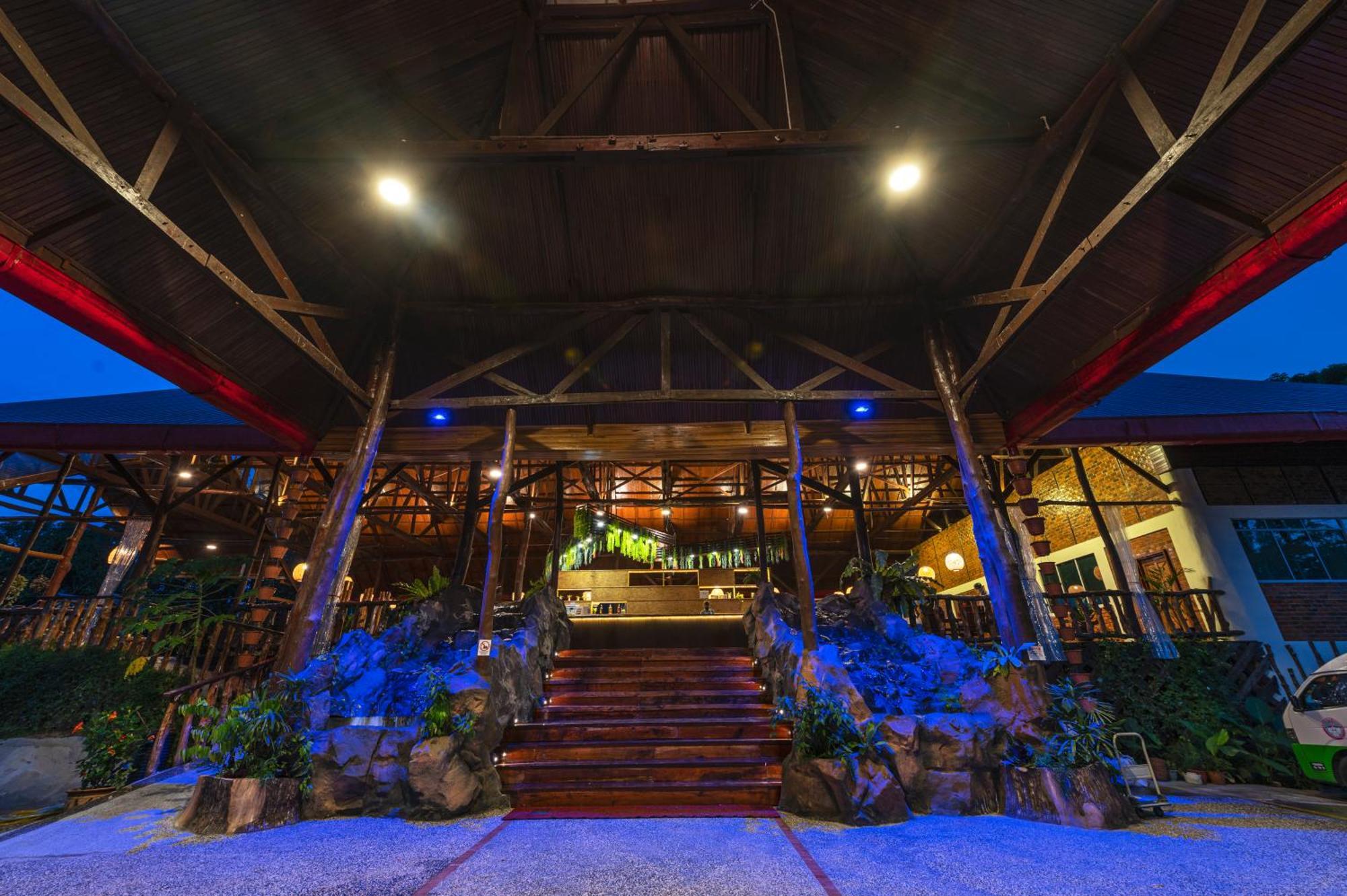 Borneo Sepilok Rainforest Resort 外观 照片